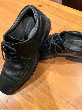 Dockers Men's Black Leather Dress Shoes - Classic Lace-Up